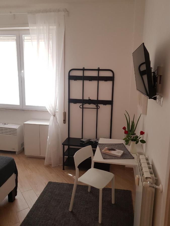 Edomus Roma Hotel Екстериор снимка