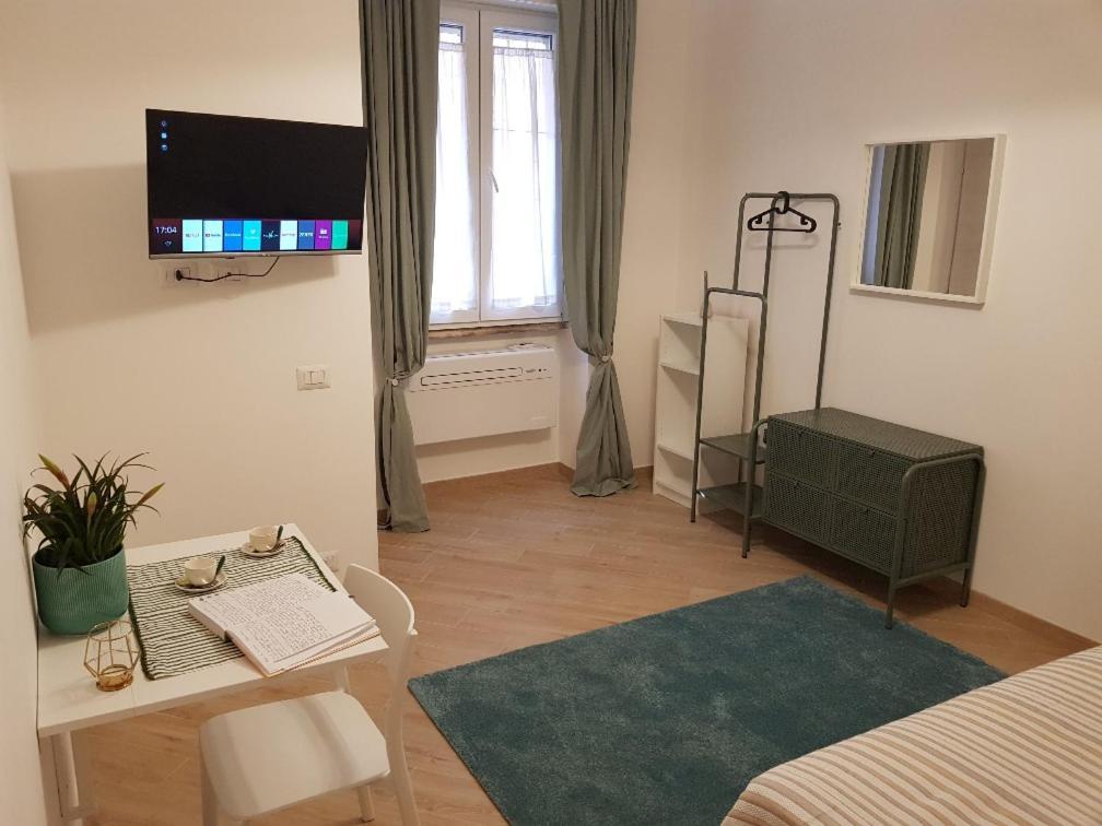 Edomus Roma Hotel Екстериор снимка